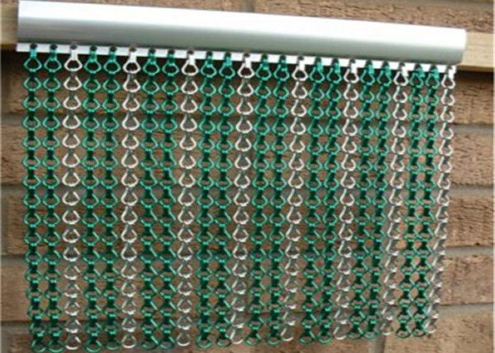 Double Hooks Colorfast Aluminum Chain Link Curtain Customized Size Fly Screen
